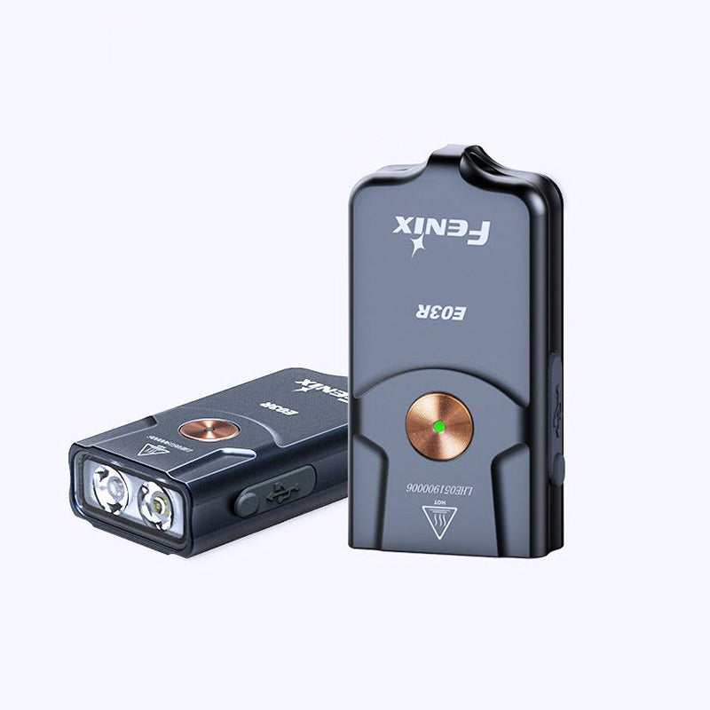 Zeer sterke oplaadbare EDC Mini Zaklamp. Zonder dat ik het merk heb ik deze vaak in m’n broekzak , super sterk.