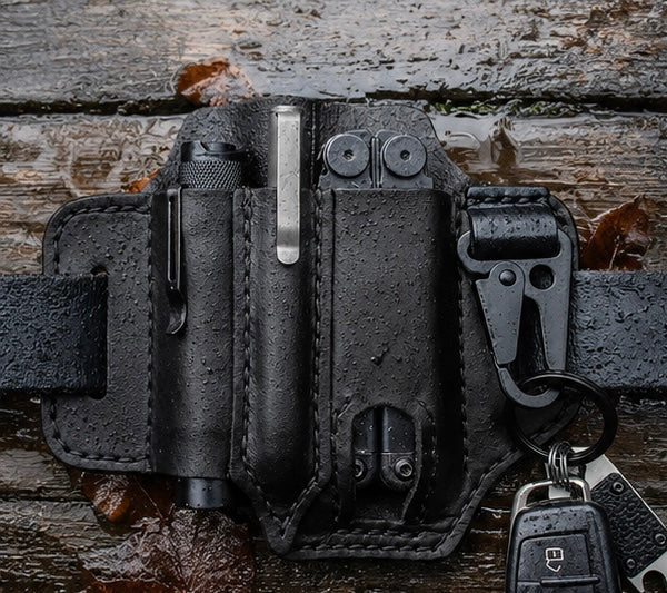EDC Tactische leren gereedschapsriem met meerdere vakken, perfect voor het opbergen van multitools.