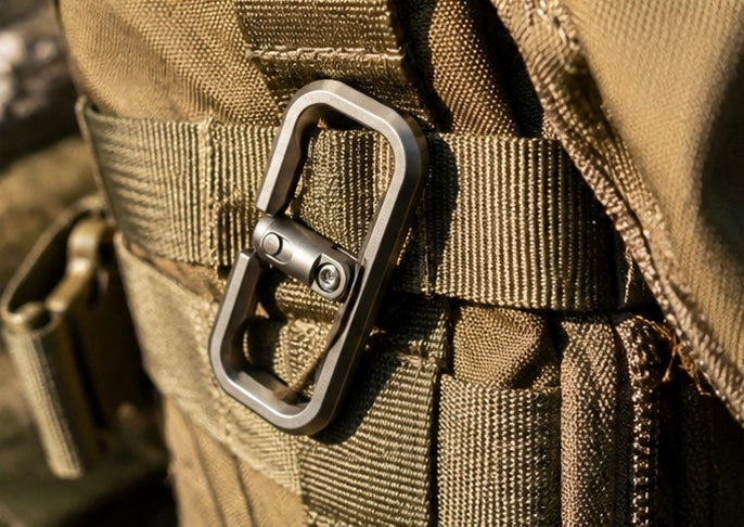 EDC Tool  Titanium Keychain/karabijn